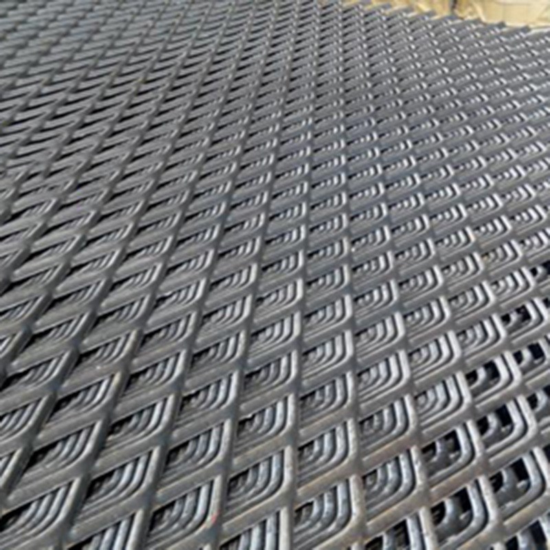 建筑脚手架钢笆网片工地外架菱形脚踏网走道安全防护网钢丝钢板网