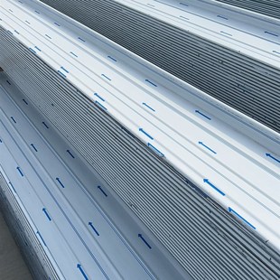 3003铝镁锰金属屋面板铝镁锰墙面板65-430/50-470氟碳漆/聚酯漆。