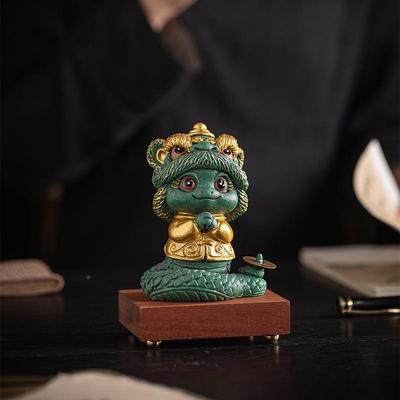 国潮彩灵蛇寓意拜年金蛇生肖年蛇吉祥物祝福办公室面装饰品202411