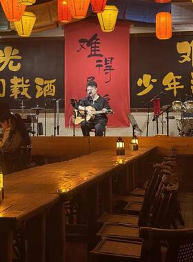 民谣老榆木椅酒吧小酒卡座沙馆发椅子古烧烤酒馆YAV桌复实木桌椅