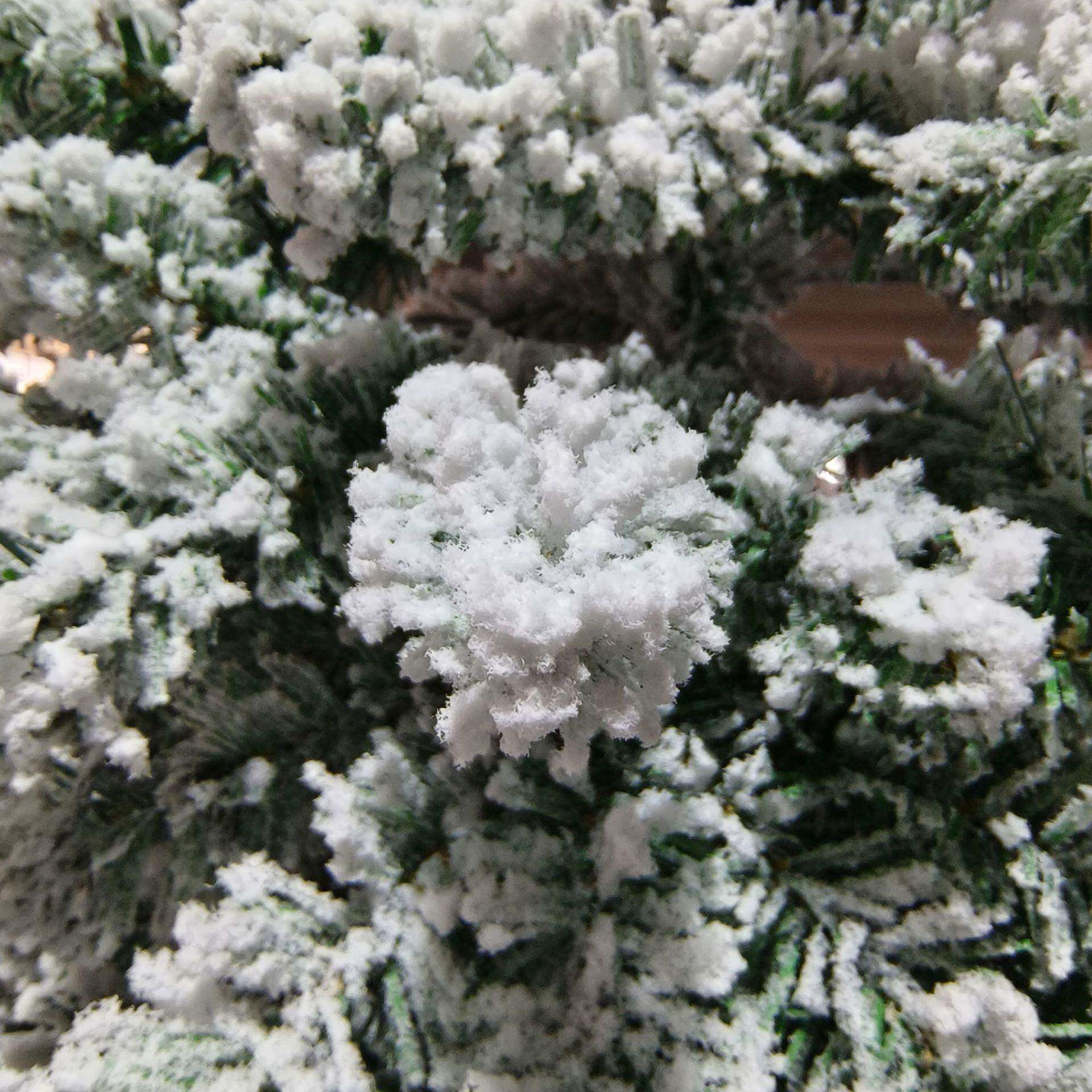 PVC加灯喷雪树植绒自动ali-76802树.1m树商超大型摆件圣诞雪亮灯