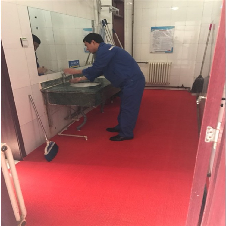 PVC镂空S型防滑隔水地垫