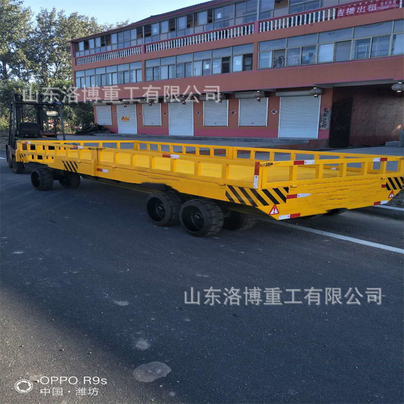 牵引式平板拖车大吨位四轮转向
