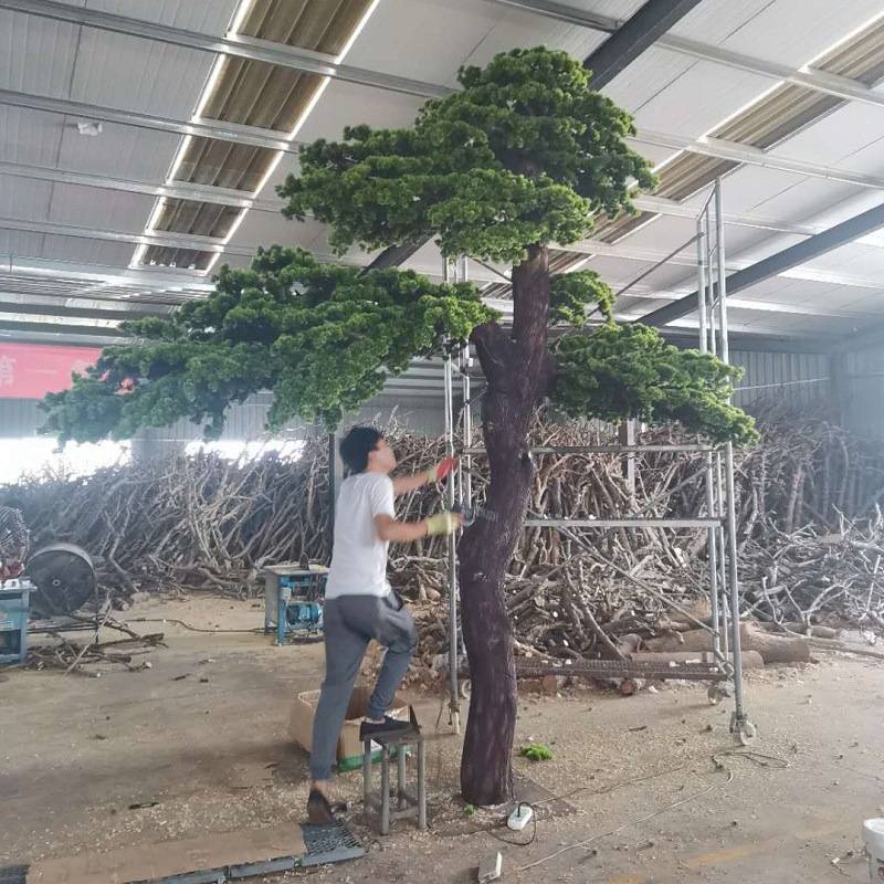 仿真迎客松松树绿植罗汉松假松树商场室内装饰造型美人景观摆件