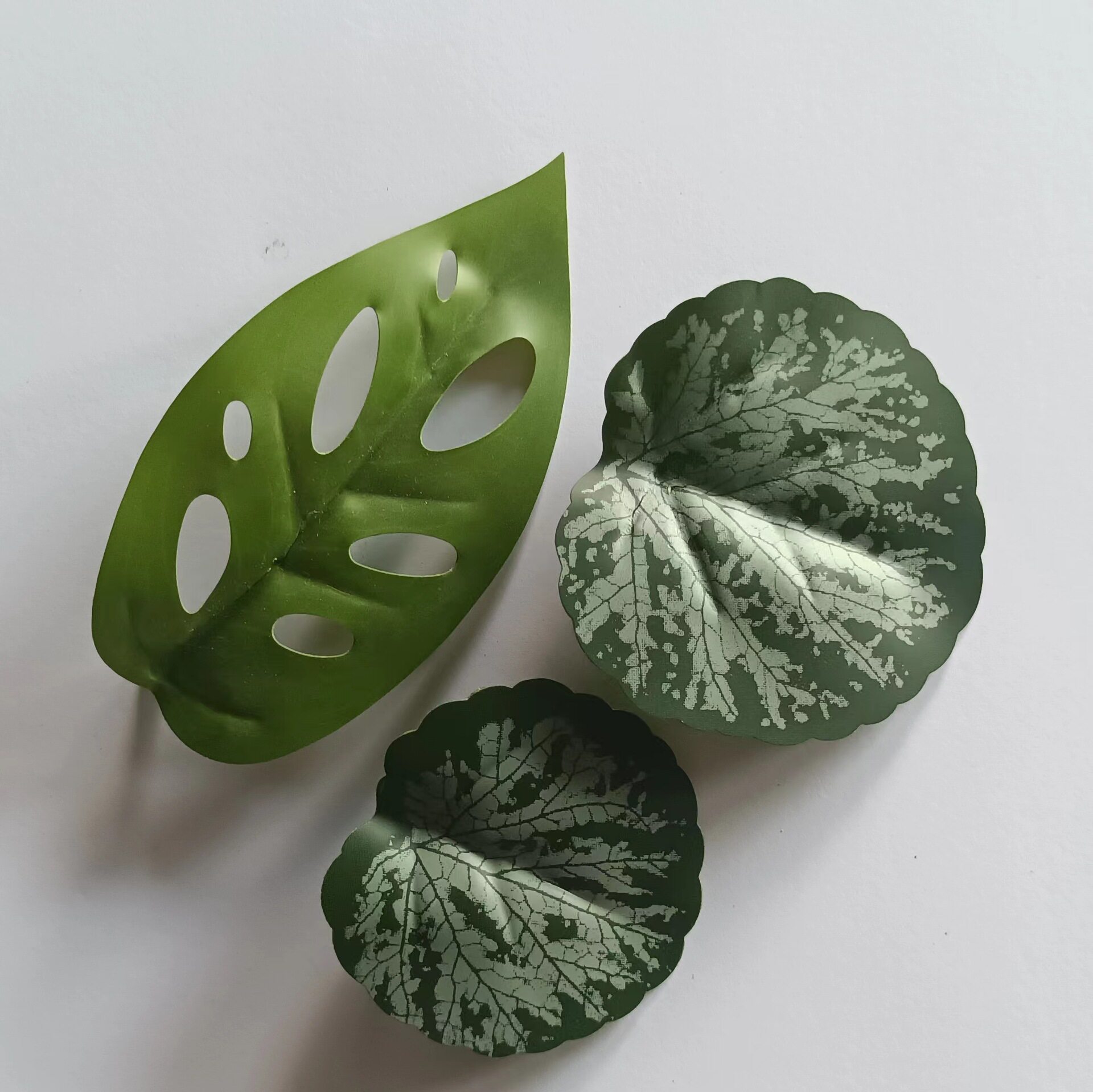 仿真假叶子秋海棠叶 花纹芋叶洞洞叶 室内客厅插花绿植装饰摆件