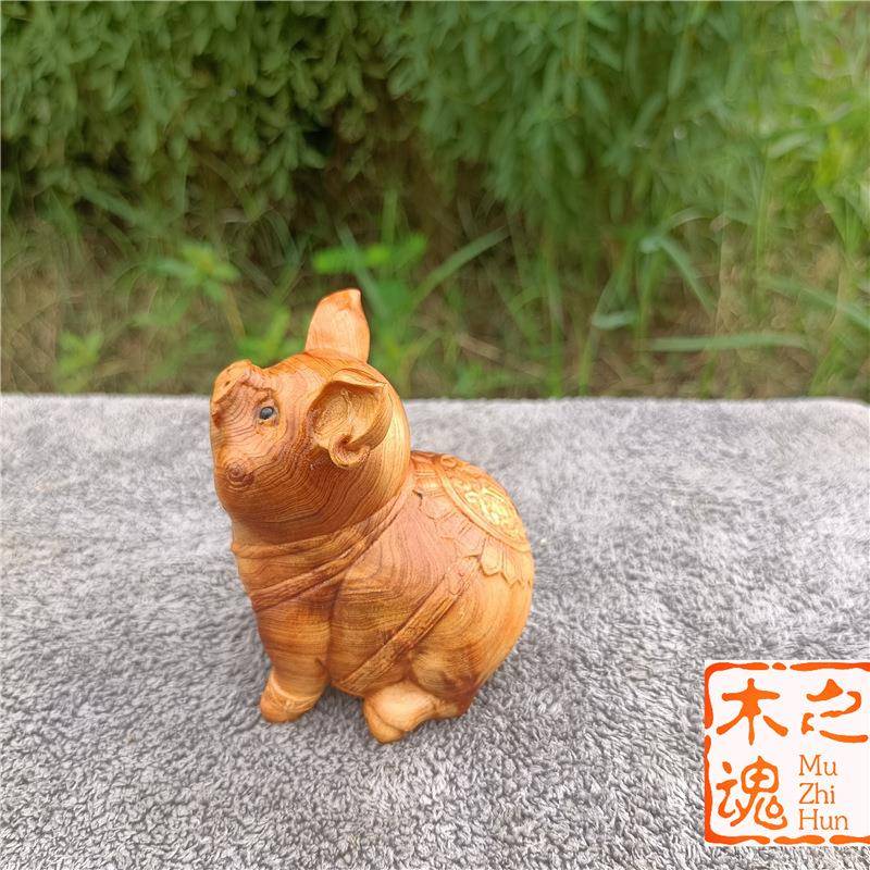 崖柏黄杨木雕刻宠生肖摆小猪汽车件小件茶桌茶装TXE饰手把家居招