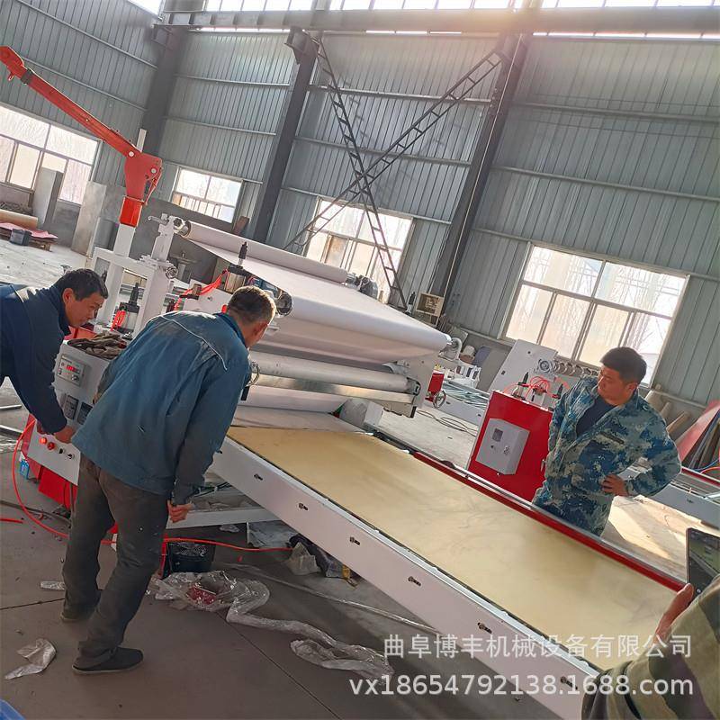 白乳胶贴合P密度板贴纸机水机性胶木IYQ纹平贴VC木饰面板覆膜纸机