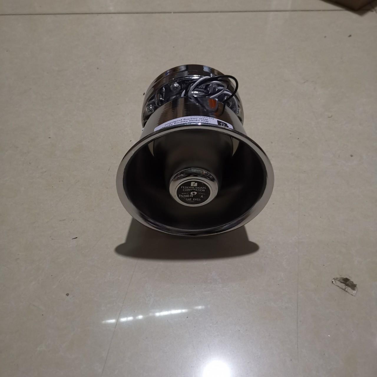 车不直锈钢喇叭BNK高音宣传2汽0灯0瓦扬声器通用长排工厂供道奇