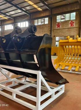 三一SY215-9挖掘机挖斗 土方挖斗岩石挖斗 钩机松土器破碎锤