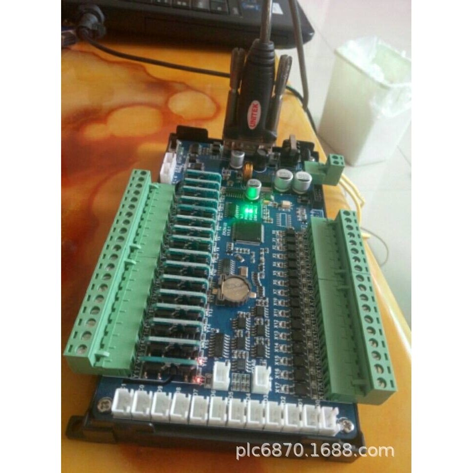 PLC工控板国产FX3U 单板式FX3U-32 64MR/MT-10AD2DA带AD DA 带485