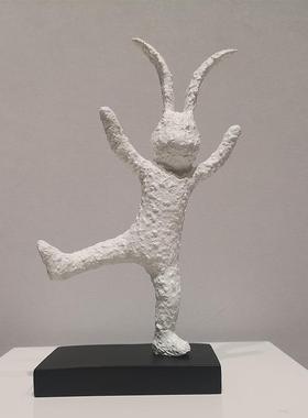 现代简艺术通卡兔家软装饰品样板房约电视柜玄关工OJU艺品居轻奢