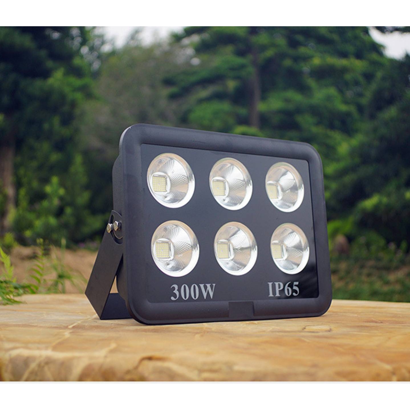 厂家直销LED投光灯50W 100W 150W 200W 300W 400W 500W 600W1000W