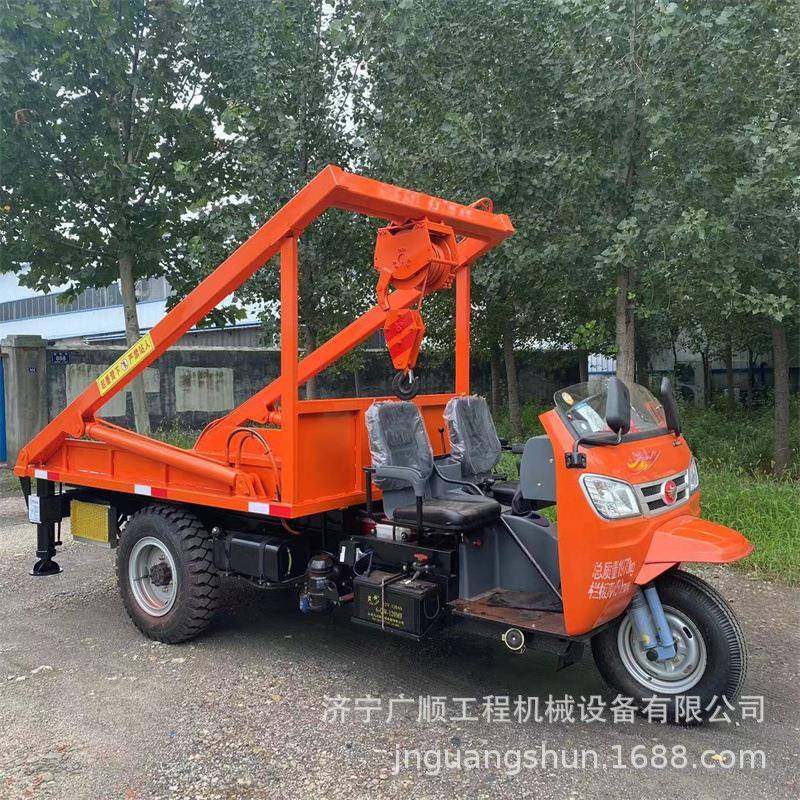 厂家生产三轮车车龙门LVF吊白事下葬车龙三轮车龙吊改装三门轮门