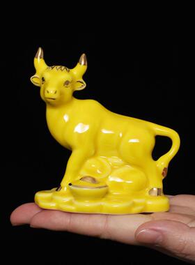 陶瓷十二生肖黄牛犊饰品风水招财，镇屋，牛角瓷水牛工艺品