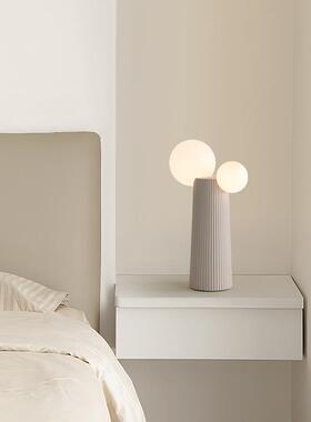 儿童房床头台灯现代约仙人奶油风感客厅简彩围色氛掌感UQQ10装饰