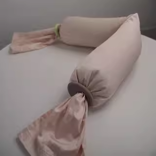 pokmoon新生儿婴儿糖果枕宝宝枕头哄睡神器抱枕靠枕透气靠背枕