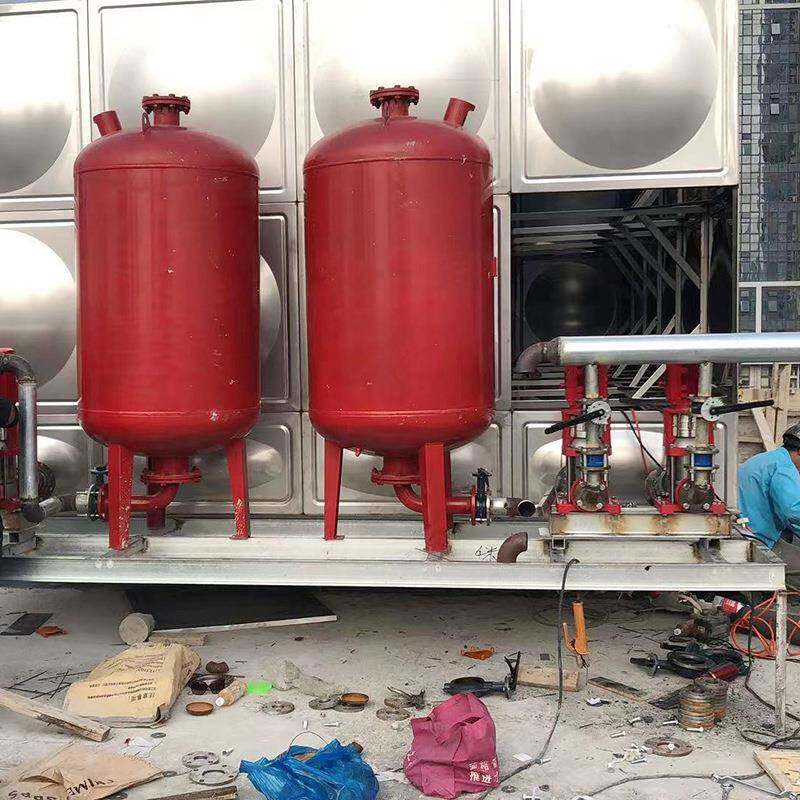 无锡吉合3NRU04锈钢水箱31不6L不锈水箱锈钢方钢形水不箱生产厂家