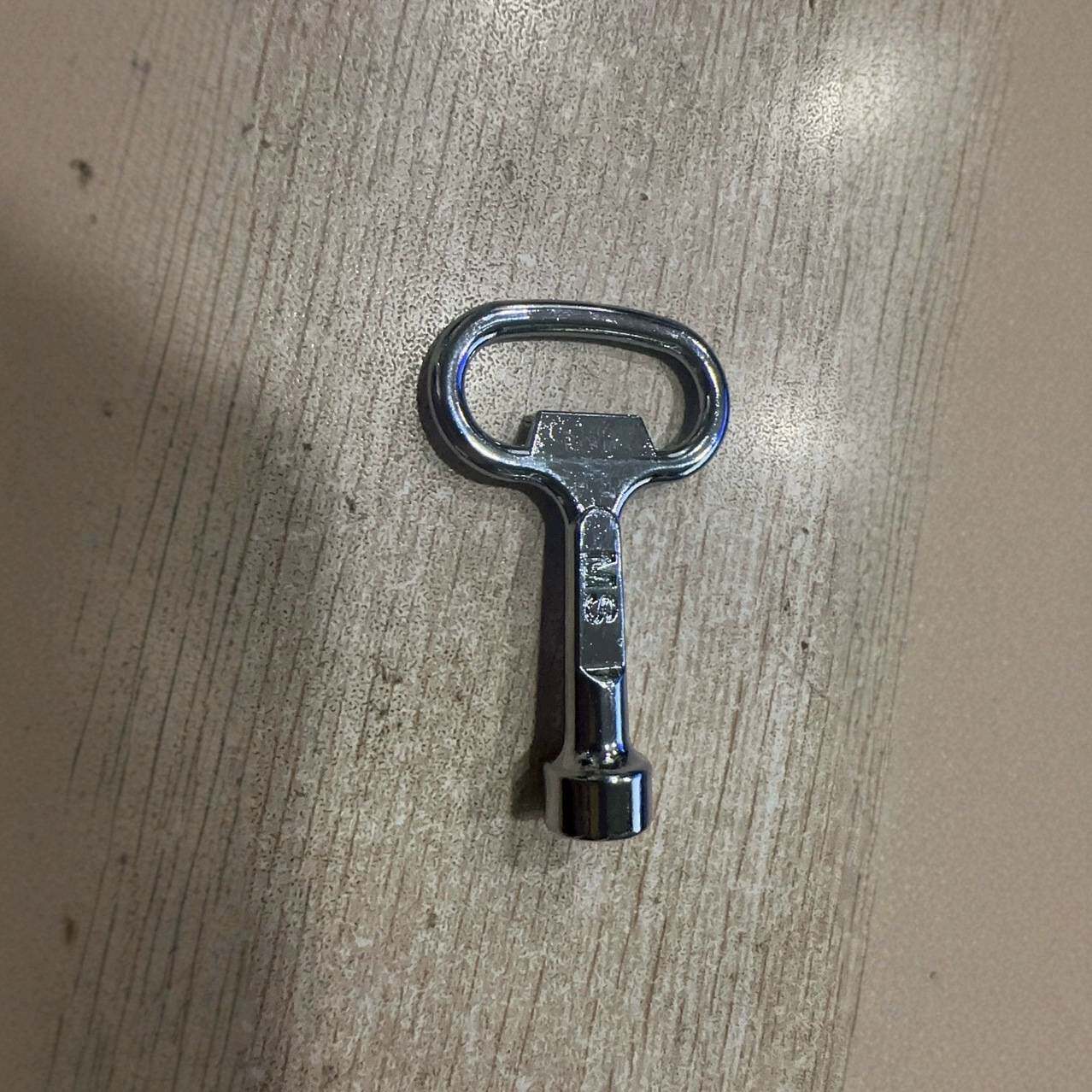 中国中铁大卷纸盒白色不锈钢动车卫生间纸巾架酒店厕所壁挂式大盘