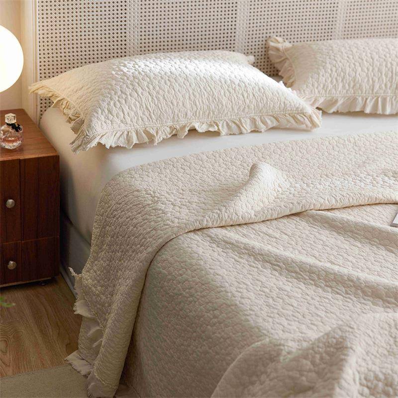 花边款全棉纯XBU棉绗缝床盖三件套~能多功加厚棉厚床单夹四加季薄