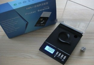 包邮进口芯毫克秤30g/0.001g 珠宝秤 口袋秤配药 电子秤 电子天平