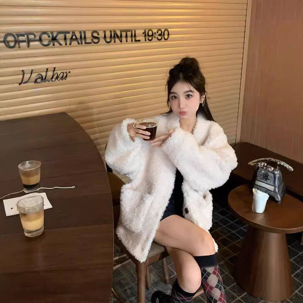 小花同款25冬新款全羊毛羊剪绒皮毛一体大衣女羊羔毛宽松皮草外套