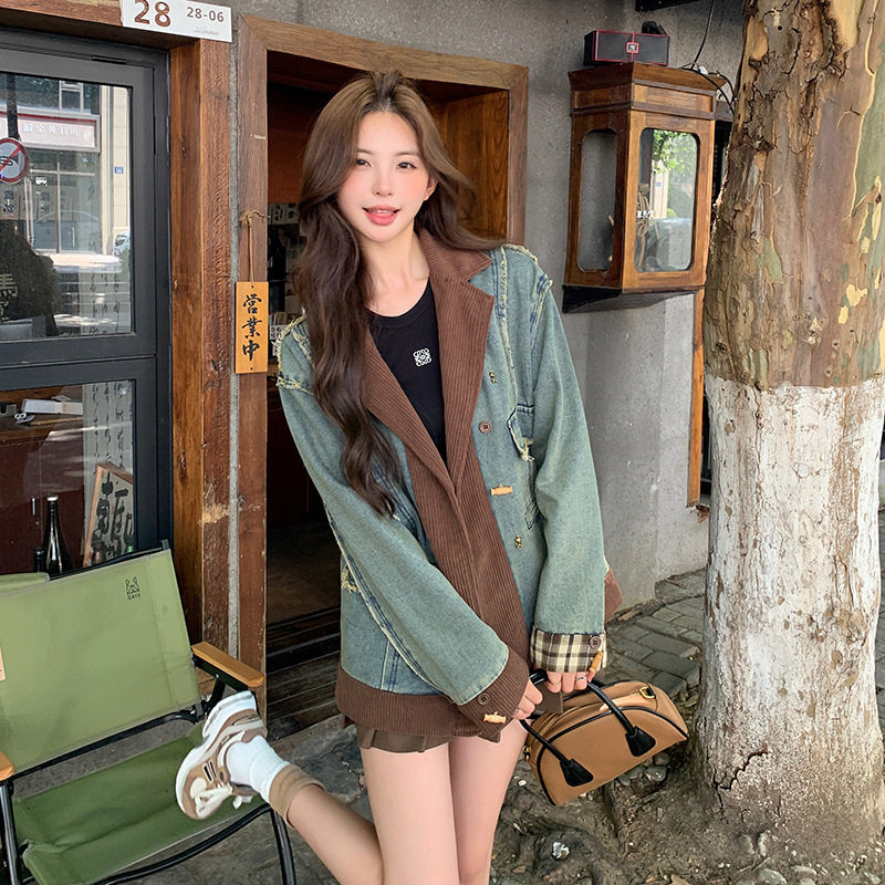 拼接撞色牛仔外套女2025年秋季新款气质时尚设计感遮肉显瘦,女装/女士精品,短外套,淘宝优惠券,粉丝福利购,淘宝优惠卷