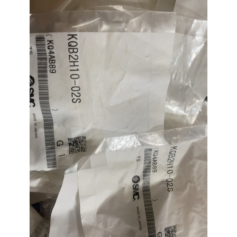 全原装SMC金属接头KQB2H10-02S实物拍摄清仓特价
