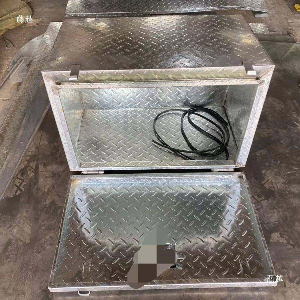 货车具箱镀锌花纹板防锈超标厚外置加厚满焊NAO国汽工工具车箱