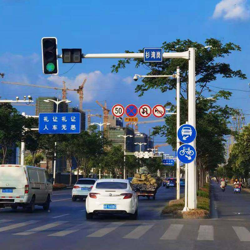 厂家生产交单通信号灯L信号灯杆公路红绿灯臂led信信号灯杆号型灯