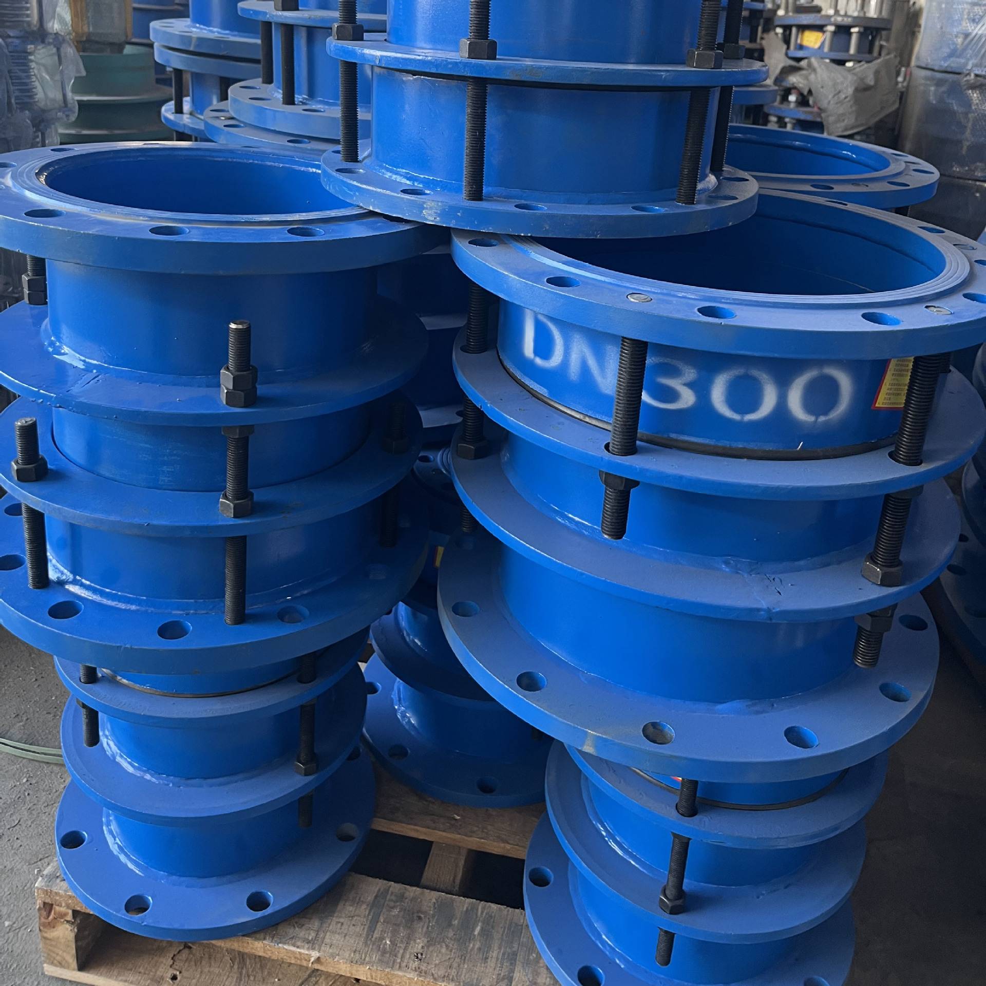 SSQ型管道伸缩补偿接头球墨铸铁松套双法限位钢制高温耐腐蚀