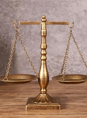 欧式古天平复桌面摆件怀饰旧铁天平模型7127N摆设橱窗品金属工艺