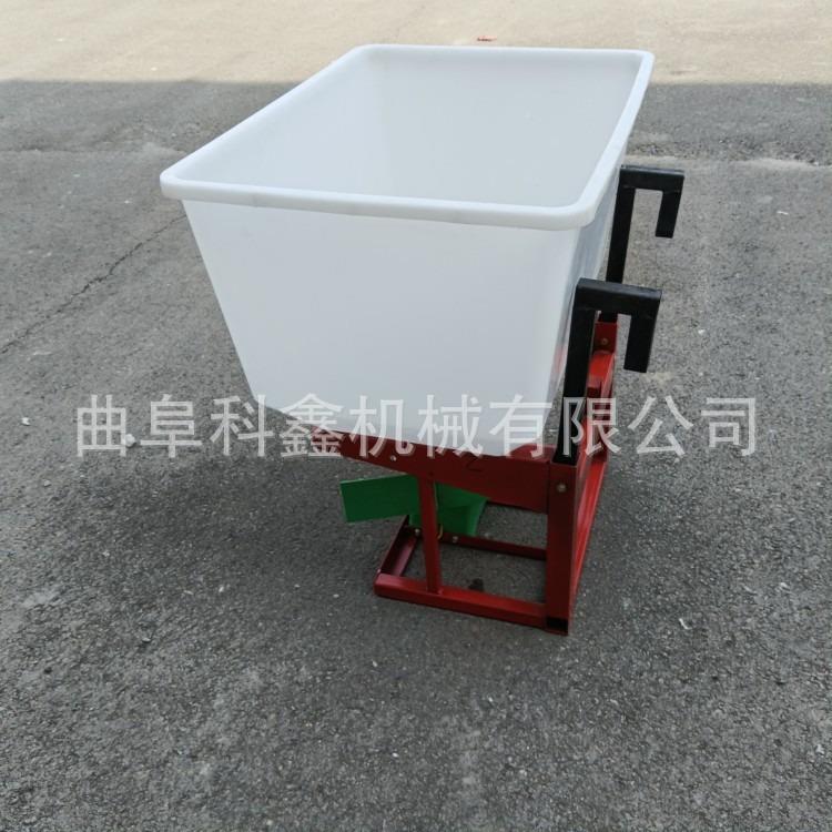 四轮前置电动扬机多用插秧上LVI挂施机肥器途12V48V60V肥撒肥机