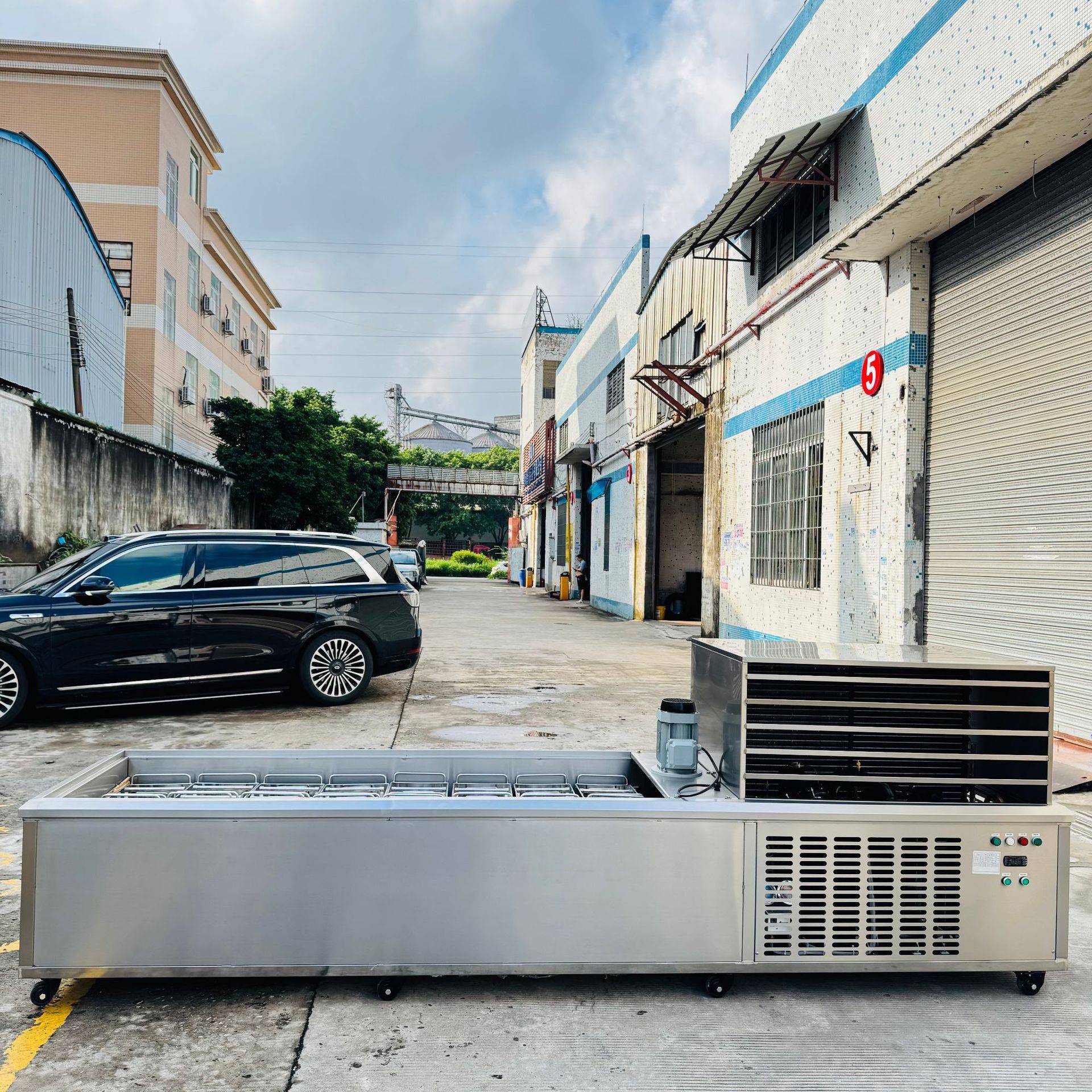 z网红冰棍冰棒机16模雪糕机DIY鲜果雪糕机制作网红店打卡冰棒制作