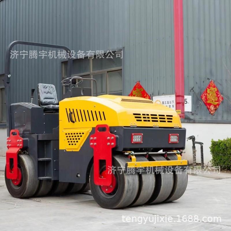 4吨脚轮前4后5双轮压实机前后双胶轮压路机前4后5轮沥青压实机