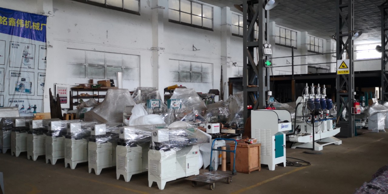 傻瓜式数控精品车床,木碗机