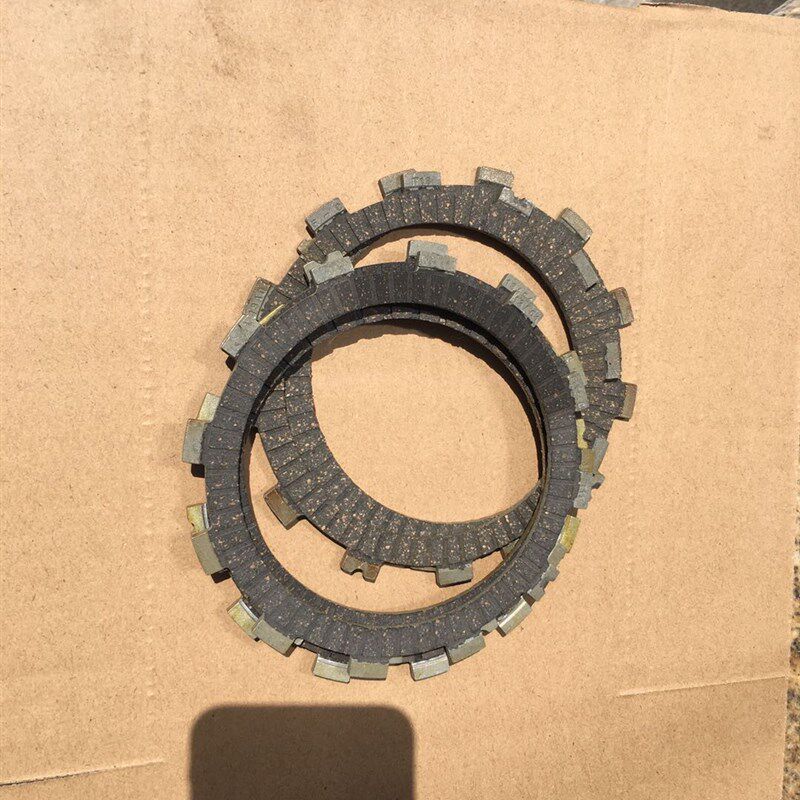 轻骑铃木王GS125离合片GSX125骏威QS125-3CKL离合片摩擦器木片