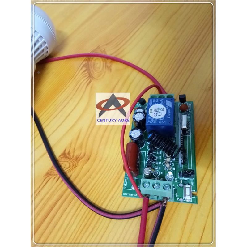 AC20单路遥控关+2开TVL个圆形随意伏贴按键灯具自锁开关学2习码