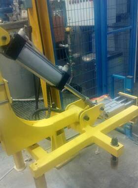 械臂自动抓机手工业机械手上料下料RYW构观搬运结全自动助力机械