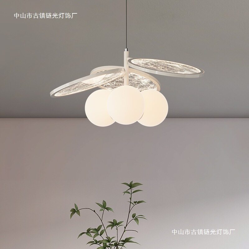 卧室吸顶灯全光谱护眼儿童房男孩女孩灯具书房护眼灯现代中山灯具