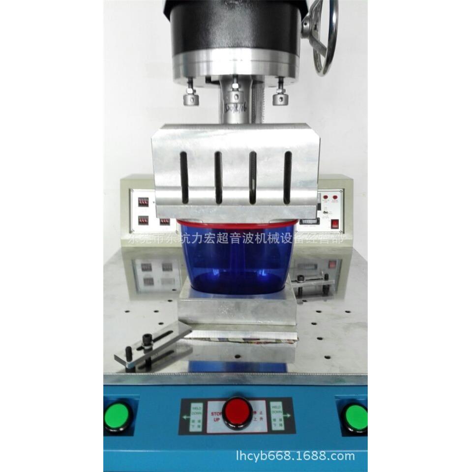 厂家直供加湿器水箱超声波塑焊机4200瓦大功率超音波焊接机水箱模