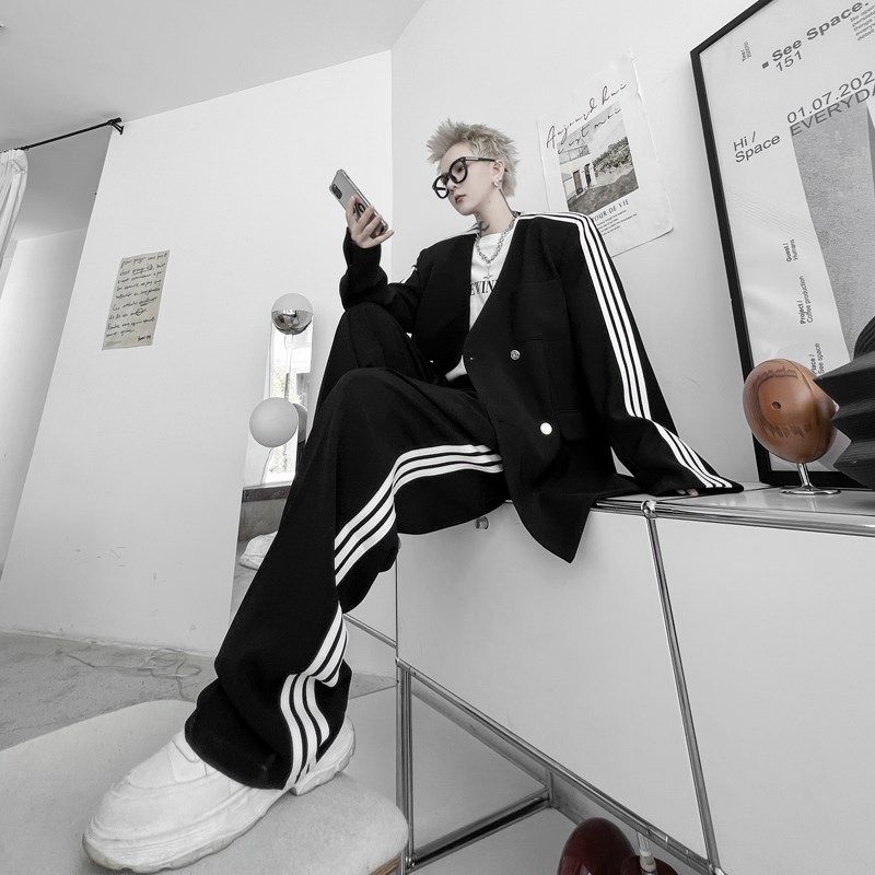 秋装新款个性撞色贴布条纹西服外套男时尚帅气休闲西装套装两件套,男装,时尚套装,淘宝优惠券,粉丝福利购,淘宝优惠卷