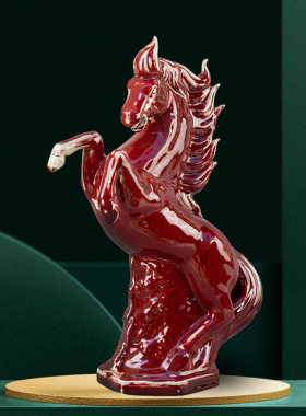 马到成功摆件红色陶瓷马办公室家居装饰创意瓷器招财马雕塑工艺品