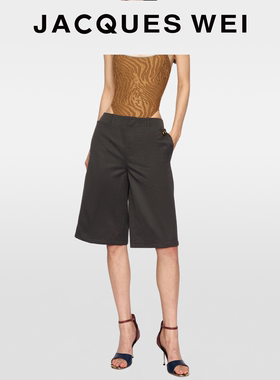 JACQUES WEI2026年马年灰色一片式金扣西装裤女款中裤五分裤短裤