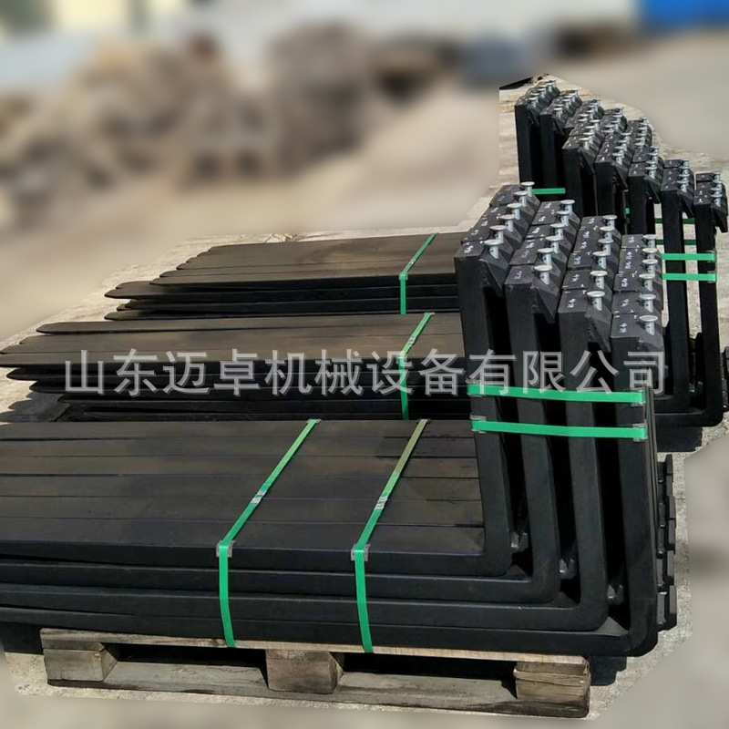 原厂标配叉齿叉车货叉套小挖改装 3吨4吨5吨叉车越野货叉迈卓机械