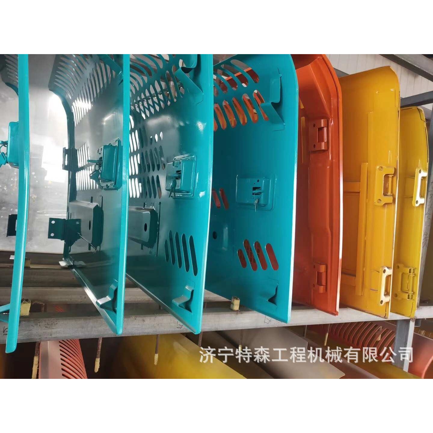 现货供应徐工215 270 335挖掘机水箱边门 液压泵边门 全车钣金件