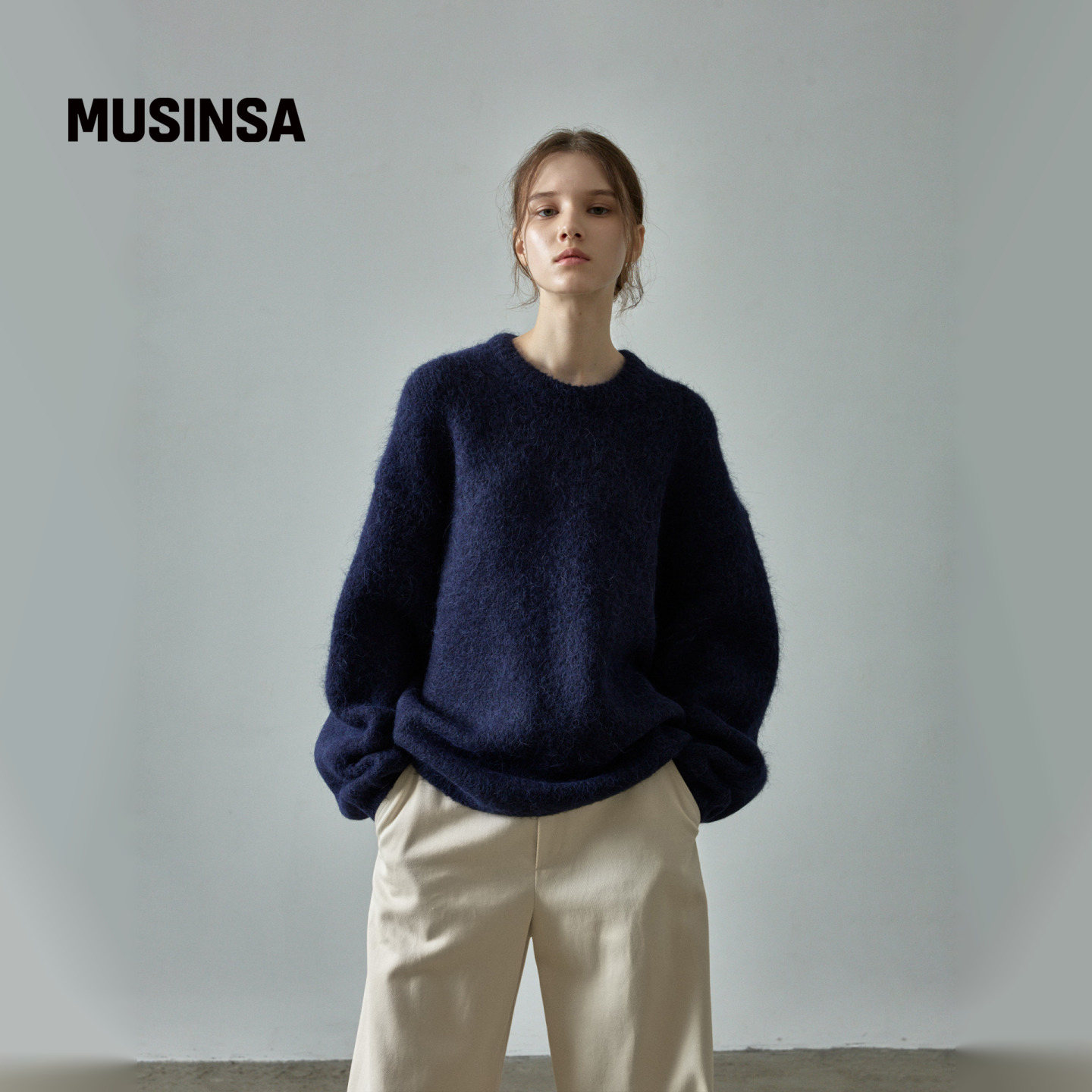 好看休闲时尚羊驼云朵毛衣