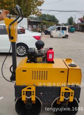 手扶式石双钢柴油振动压路机厂NEA轮砂沟槽实机汽油双压钢轮压道