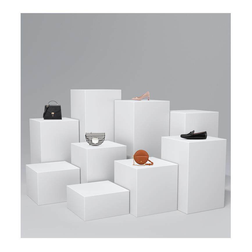 服装店装具橱无品牌/窗展示台网红直播地堆模特地台流台白软色赵