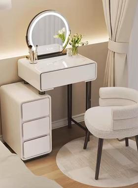 卧新室LNP现代简梳约妆台小户型一奶油风主卧玻璃斗柜体智能镜化