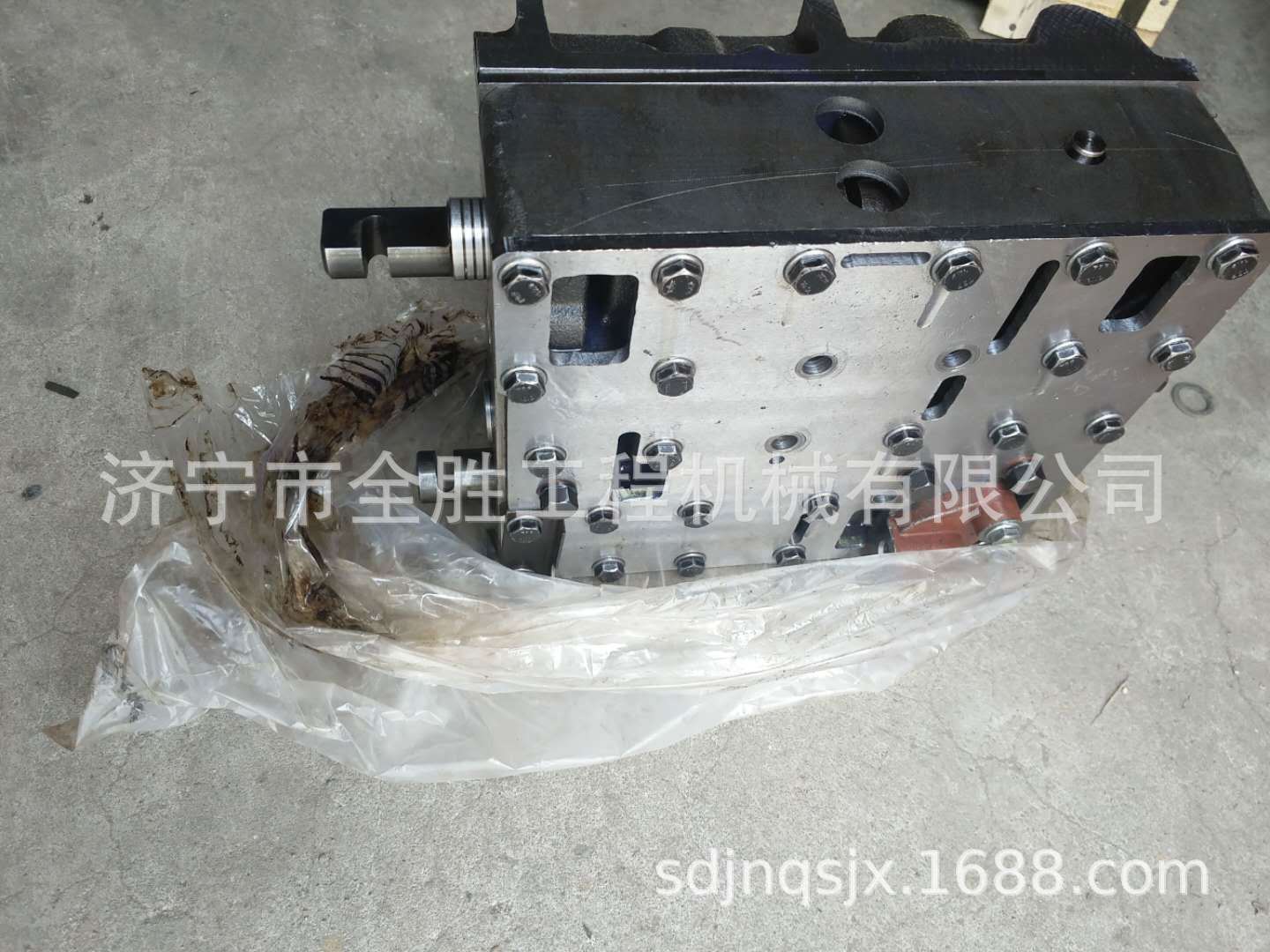 SD7推土机转向阀0T12150